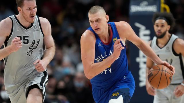 新赛季开局状态火热 约基奇朝着卫冕MVP狂奔而去